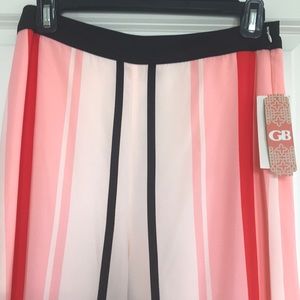 GB long stripped pants.